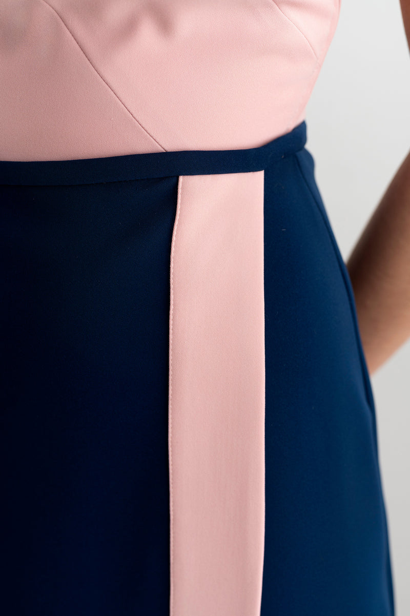 Falda tricolor en azul, rosa y verde