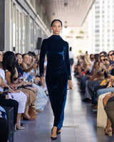 Vestido azul de terciopelo