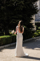 Vestido de novia de espalda abierta