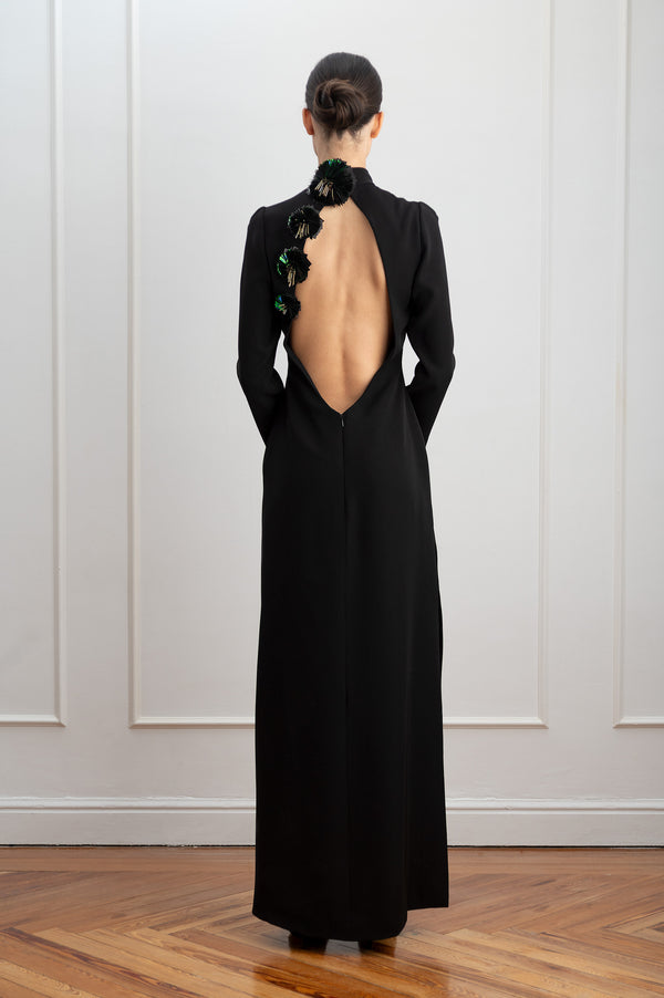 Vestido negro manga larga