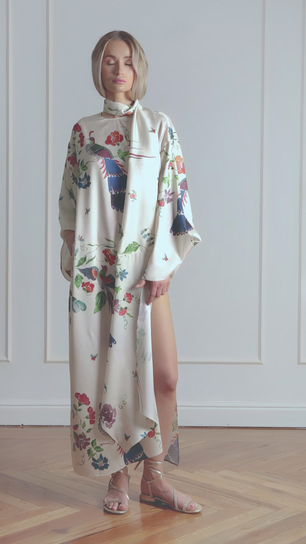 Caftán midi estampado video