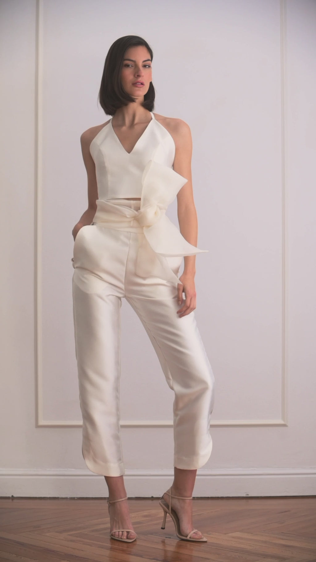Pantalón de talle alto novia video