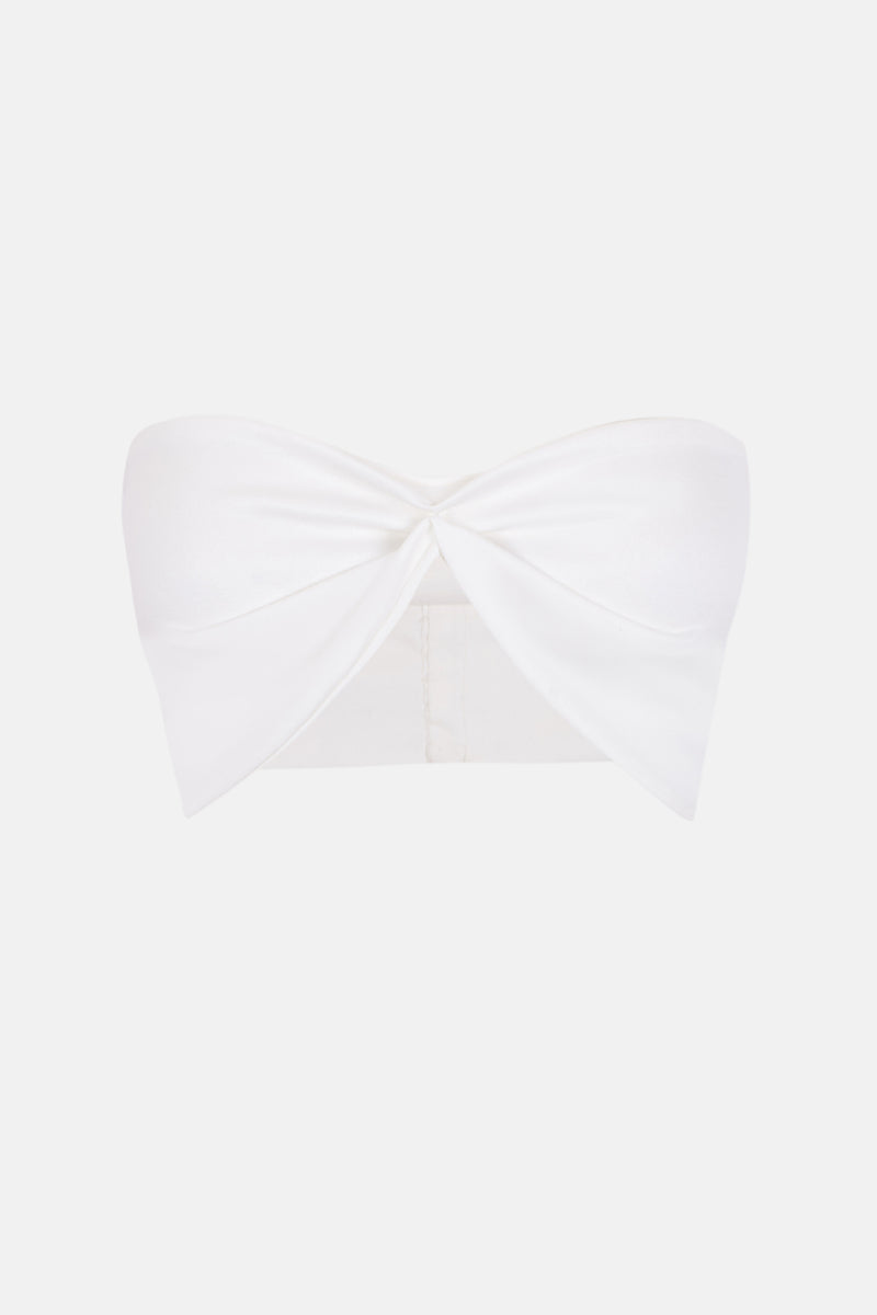 Silueta del top drapeado blanco roto