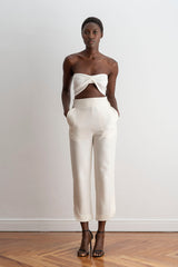 Top drapeado color crudo