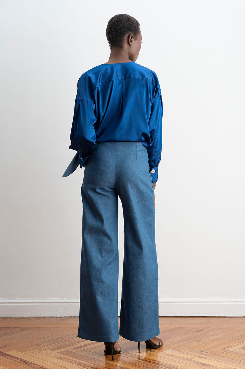 Espalda de la Blusa con Mangas Abullonadas Azul