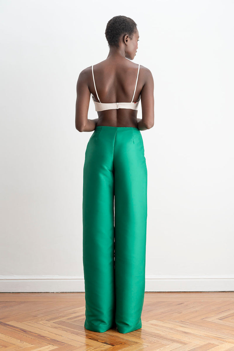 Espalda del pantalón recto talle alto color verde